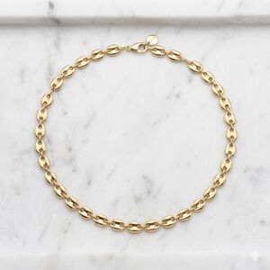 Classic Gold Link Necklace